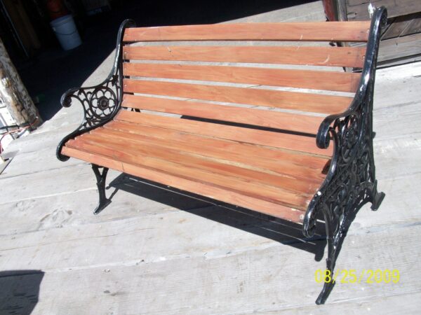 4' Park Bench - Black frame with wood stained seat