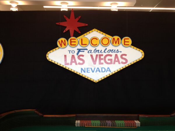 Welcome To Las Vegas Sign - 4 x 8
